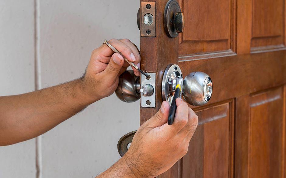 devis serrurier en ligne Fontains